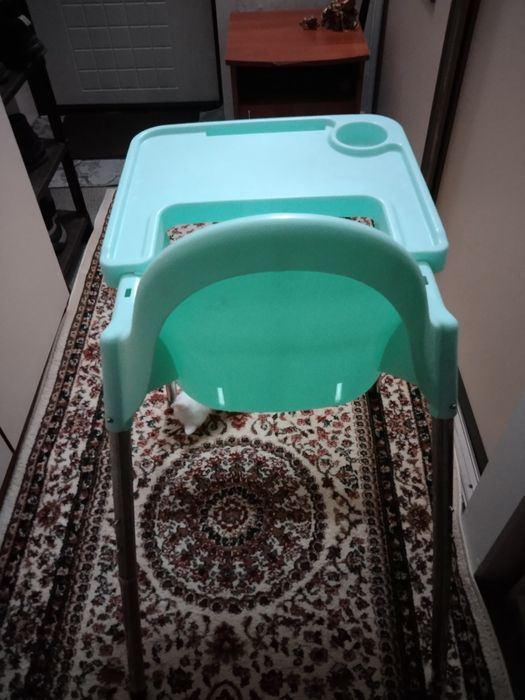 Продам стульчик для кормления