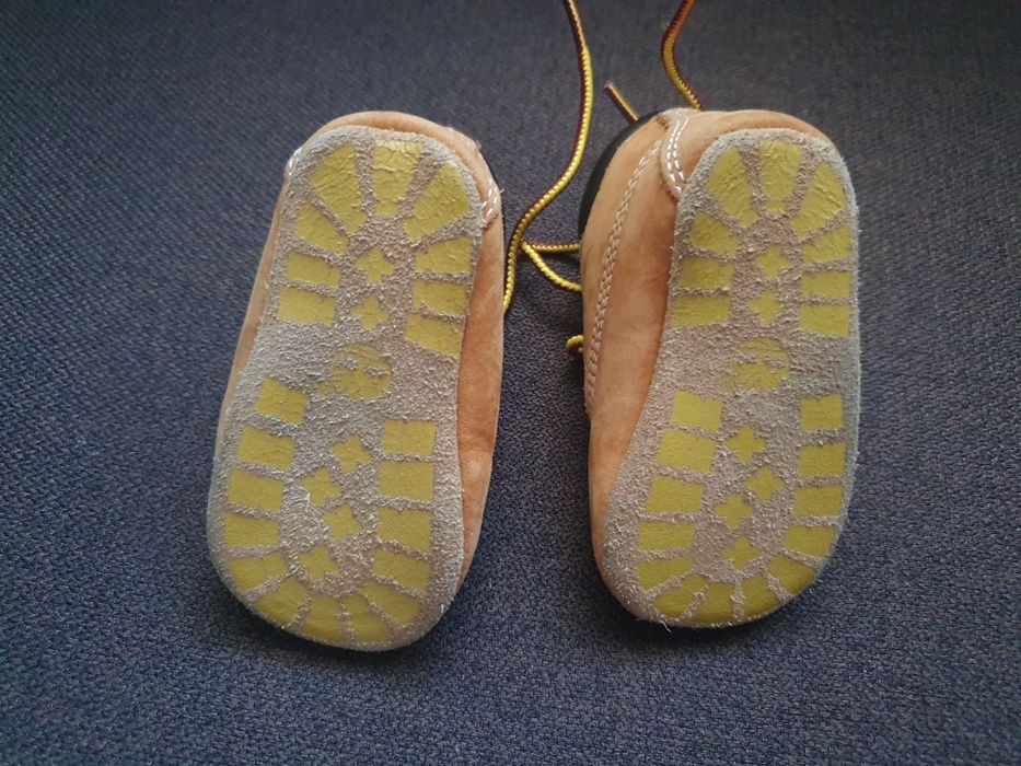 Бебешки обувки буйки