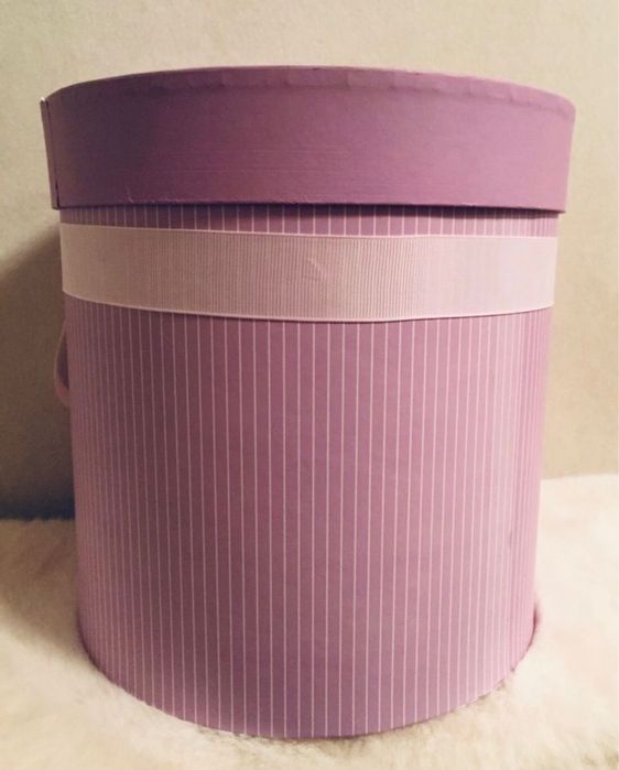 Коробка подарочная