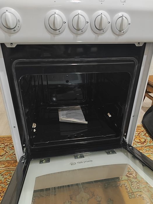 Газ плита делюкс.