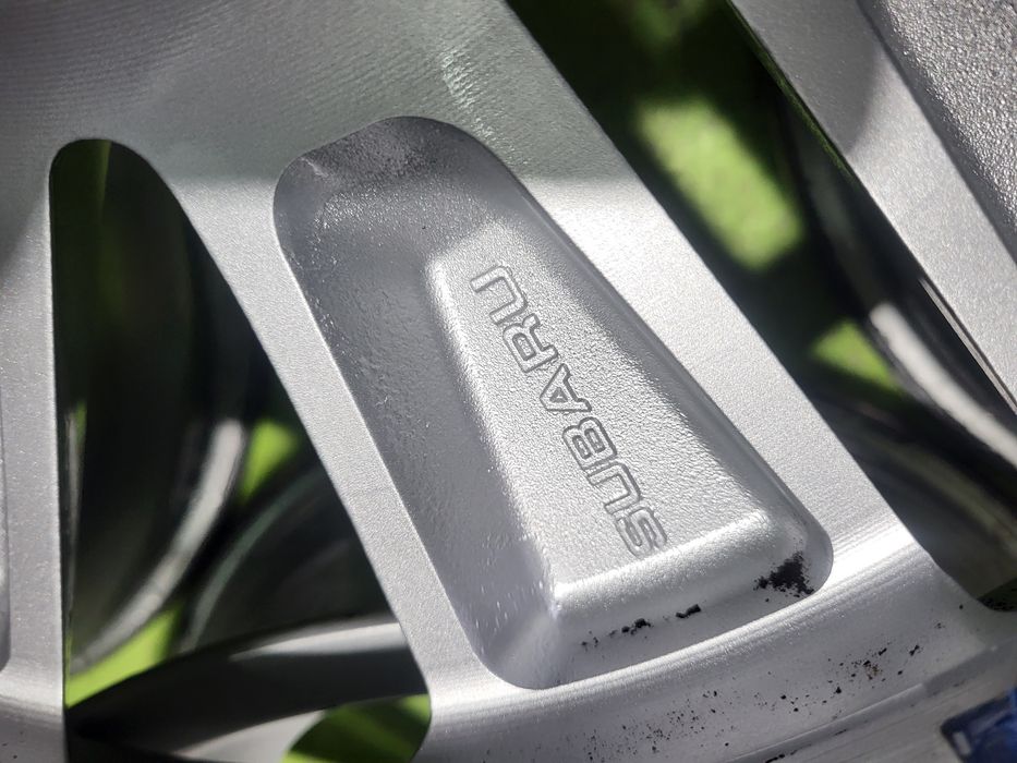 17 5x114.3 Subaru лети джанти 5х114.3 субару