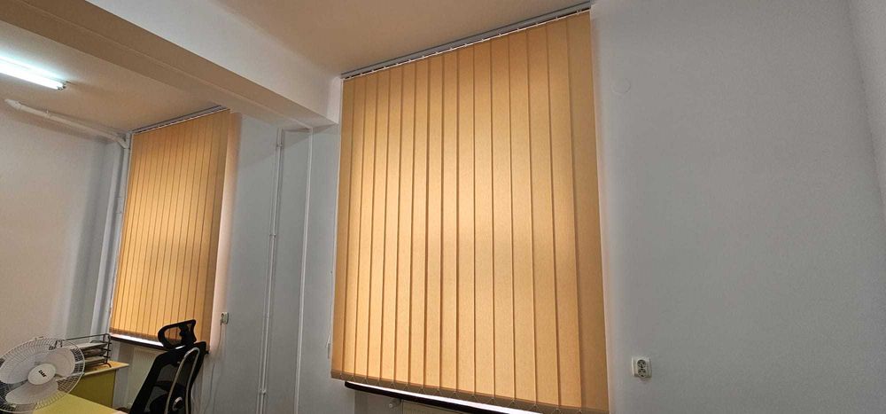 Jaluzele Verticale Birou