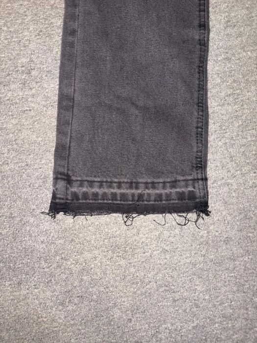 Blugi Essentials Noi