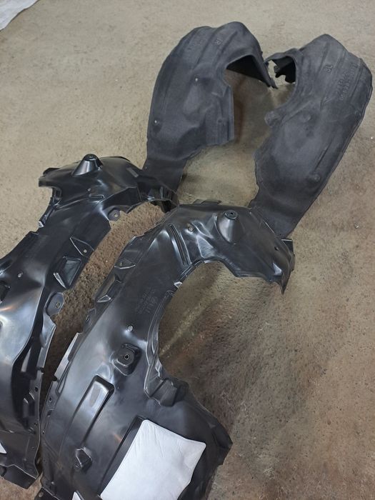 Подкрылки для Camry 70