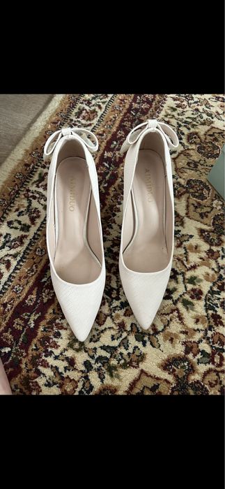 Срочно продам нежные каблуки