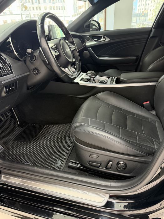 Kia stinger 3L twin turbo