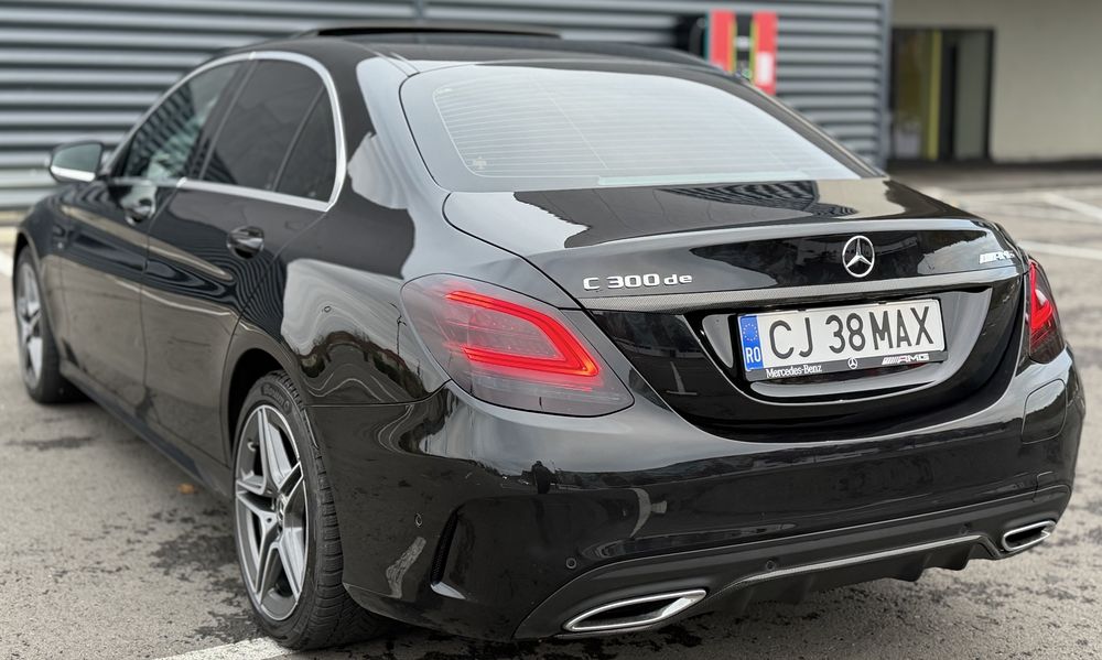 MERCEDES-BENZ C-Class 2020 — imagine 3