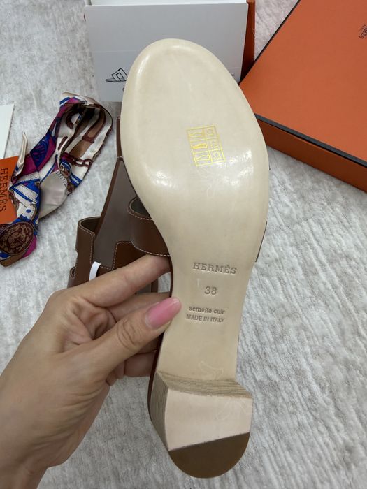 Босоножки Hermes Oasis