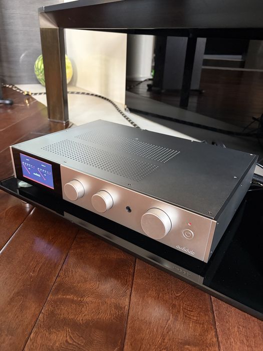 Audiolab 9000A интегральный усилитель