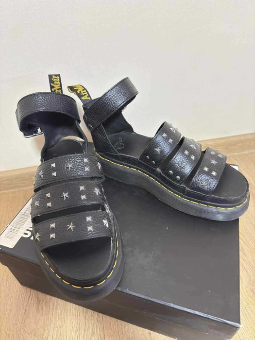 Дамски кожени сандали Dr. Martens 39 размер