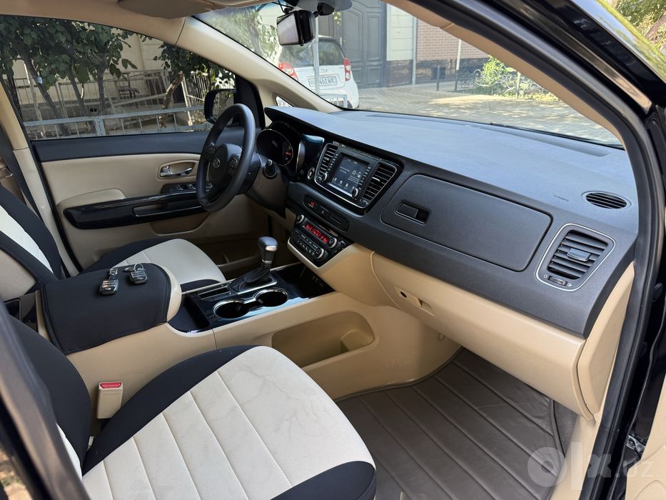 Kia Carnival Grand 2019 Avtomat karobka srochna sotiladi.