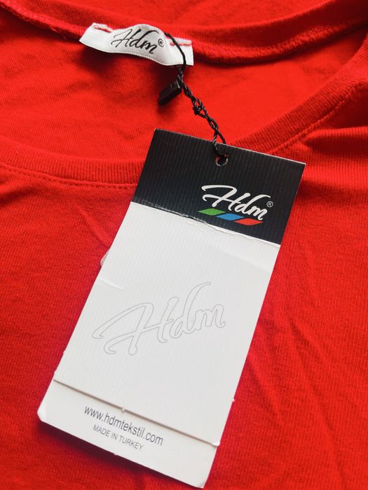 Коасное трикотажное платье