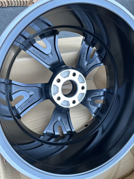 Jante aliaj noi AUDI RS A3 A4 A5 A6 Q3 Q5 - 5x112 R18