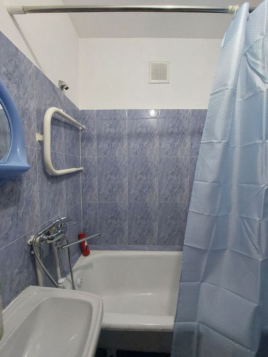 Продаю  квартиру Дустлик 1 , 2/4/5