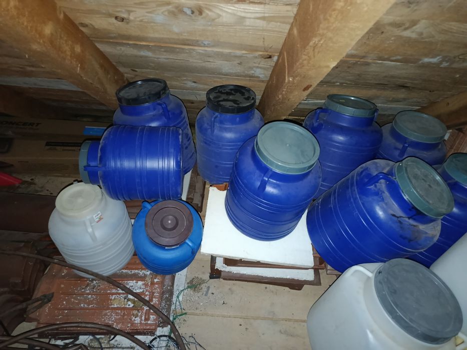 Vand bidoane de 20 - 40 l