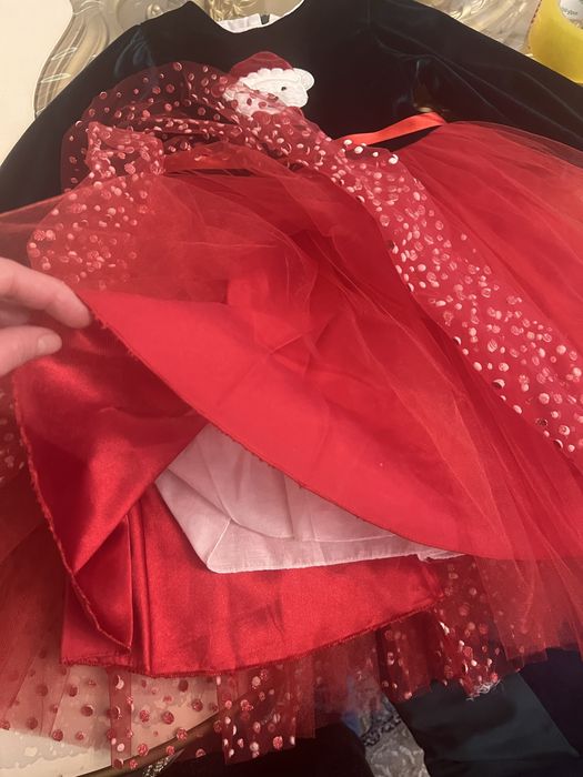 Продается платье новогоднее детское