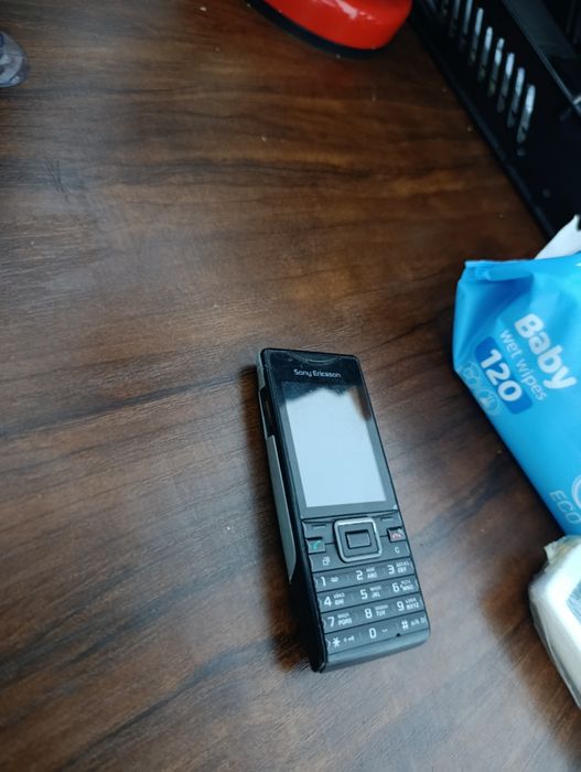 Продам Sony Ericsson j10