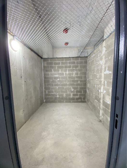 Продам кладовку кладовки в левом берегу