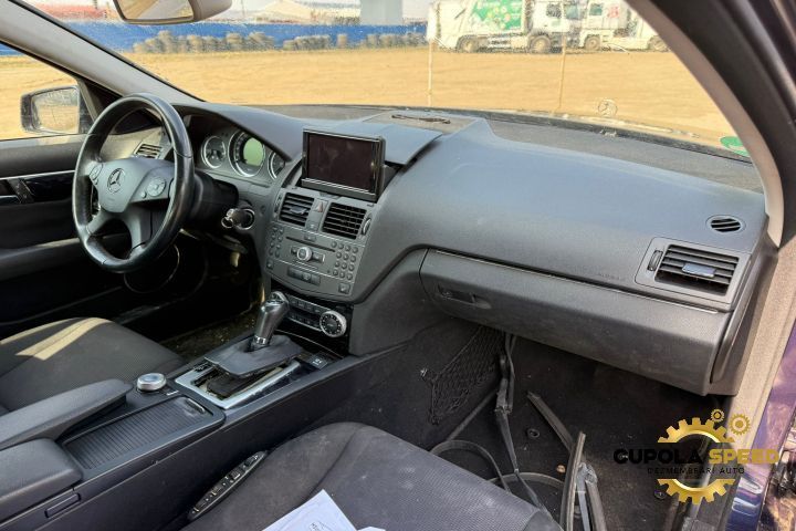 Dezmembrez Mercedes-Benz C-Class W204/S204 [2007 - 2012] 651