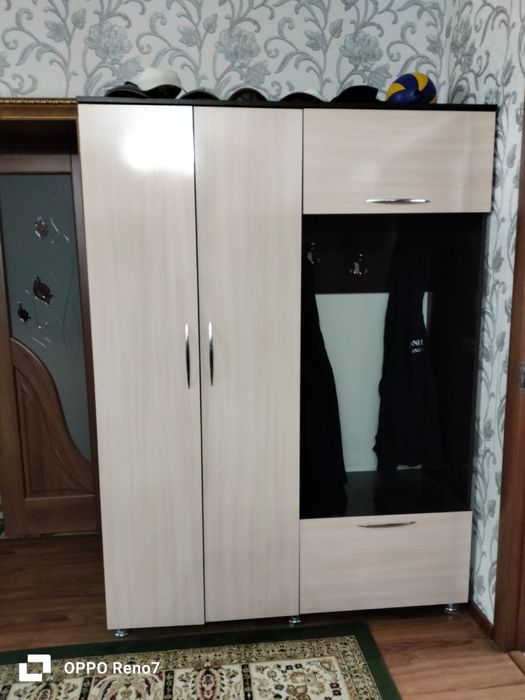 Прихожка, подставка для телевизора