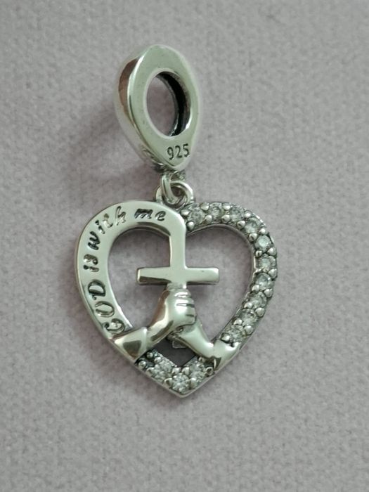 Pandantiv argint inimă cu cruce