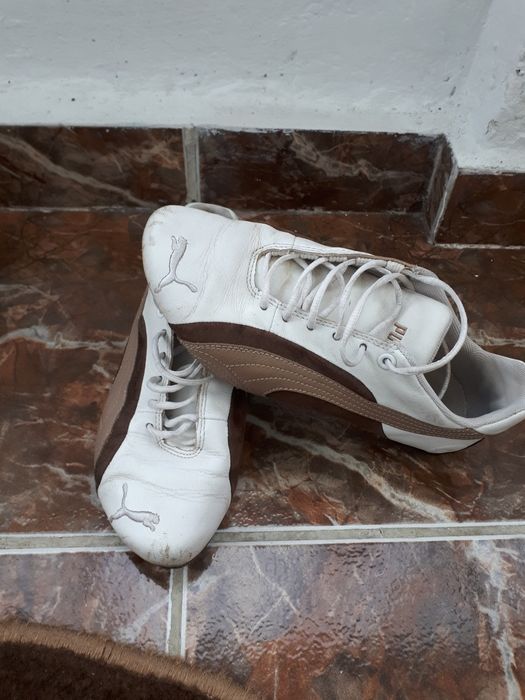 Vând adidași Puma nr 38