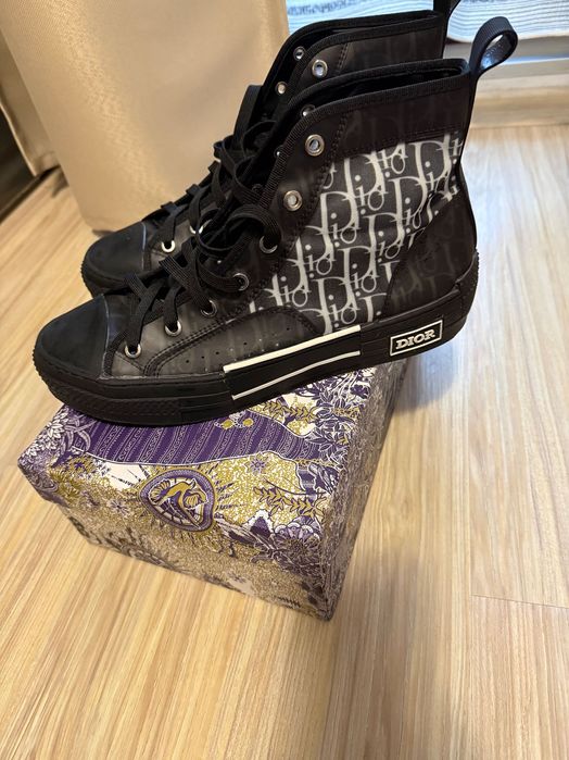 Спортно-елегантни обувки DIOR