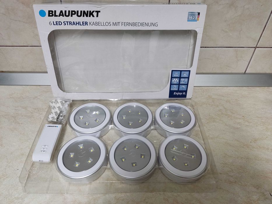 Set Blaupunkt 6 spoturi led fara fir cu telecomanda
