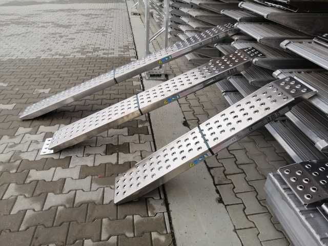 Rampe aluminiu extrem de usoare pentru transport autoturisme