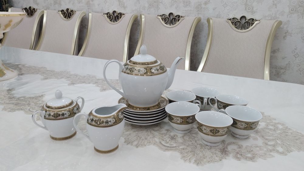 Royal servis idishlar to'plami