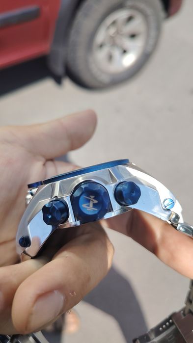 Часы оригинал BOLT