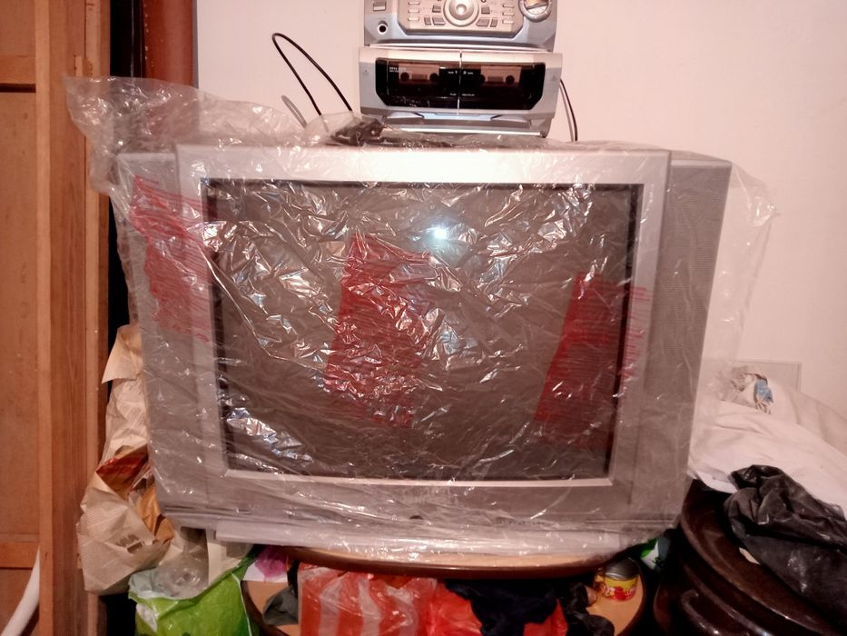 Телевизор очень хороший качественный