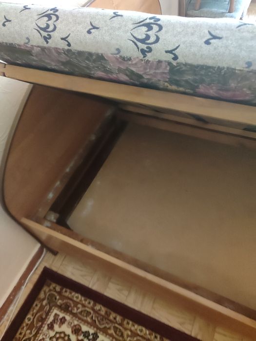 Кровать двухспальная