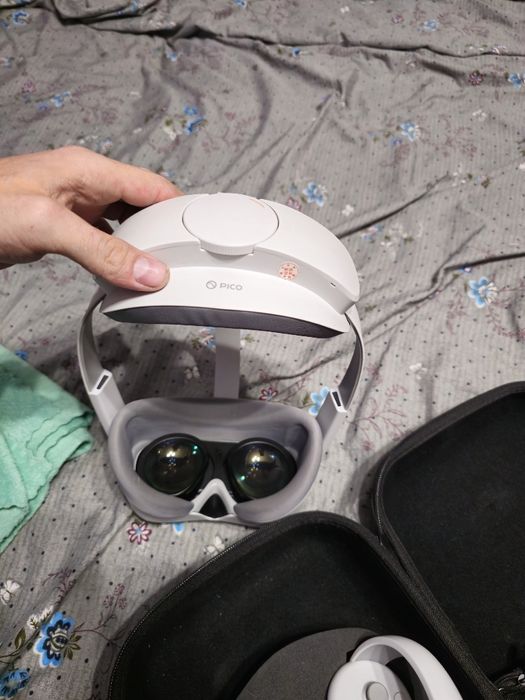 Vr шлем pico4 256 gb