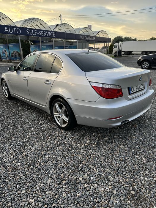 BMW Seria 5 2010 — imagine 3