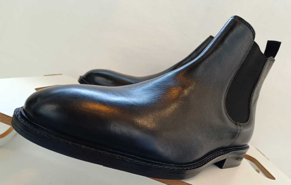 Ghete chelsea 43 premium Walk London NOI piele naturala moale