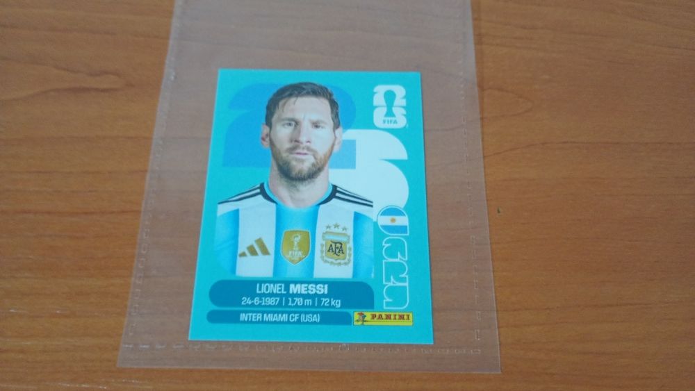 Messi bronz/Messi base/Mbappe base