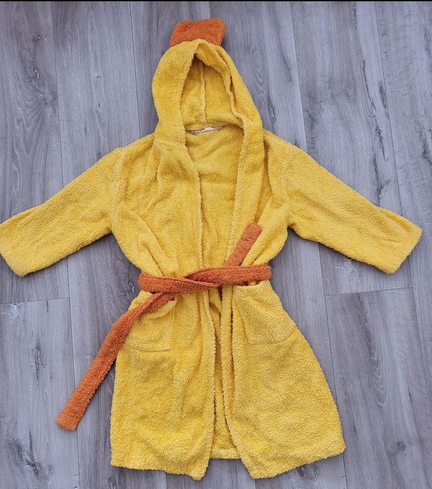 Дрехи за момиче Mayoral  размери 110-128см 140 134см.