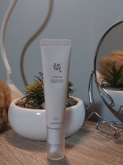 Околоочен крем на Beauty of Joseon