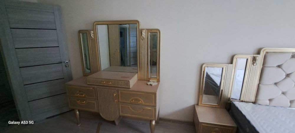 мебель в хорошем качестве для спальни б/у