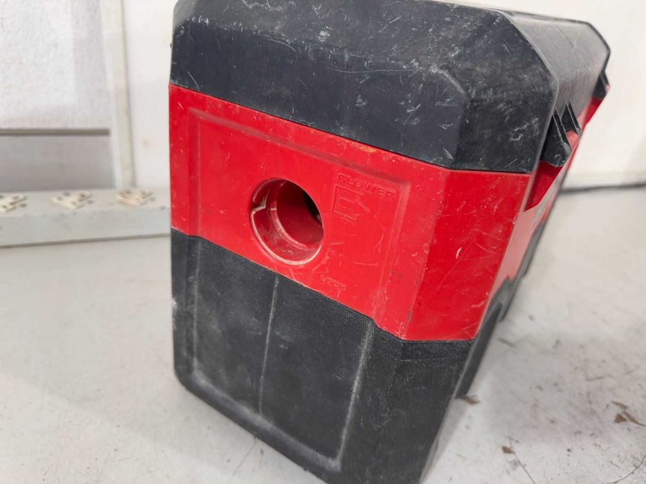 Прахосмукачkа - Milwaukee M18 VC-2