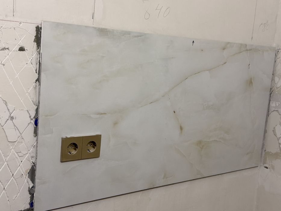 Отдам керамогранит