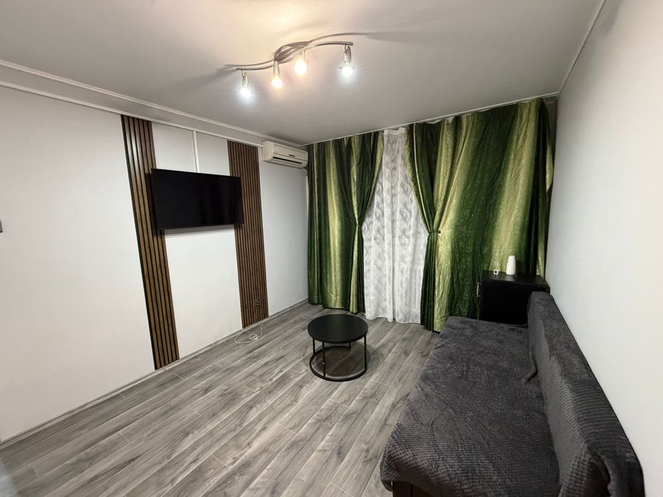 Inchiriez apartament cu 3 camere in Drumul Taberei!