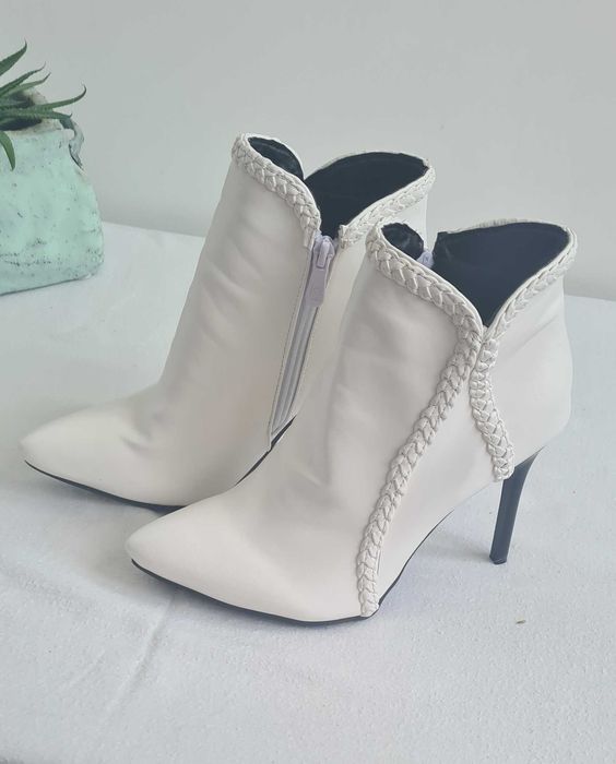 Botine Albe Dama marime 39