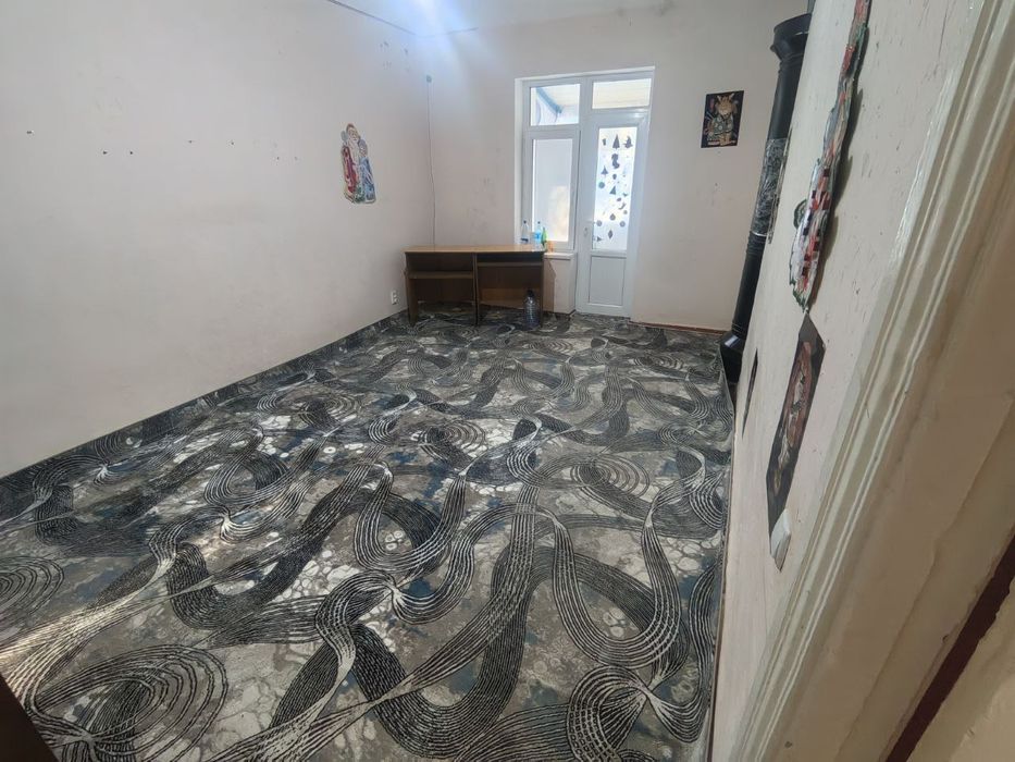 Продаётся 1 комнатная квартира в Чирчике