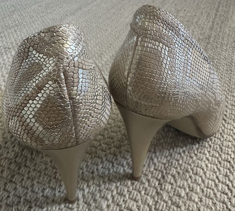 Pantofi dama ocazie din piele, culoare aurie, 39