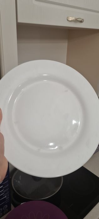 Тарелки сервировочные