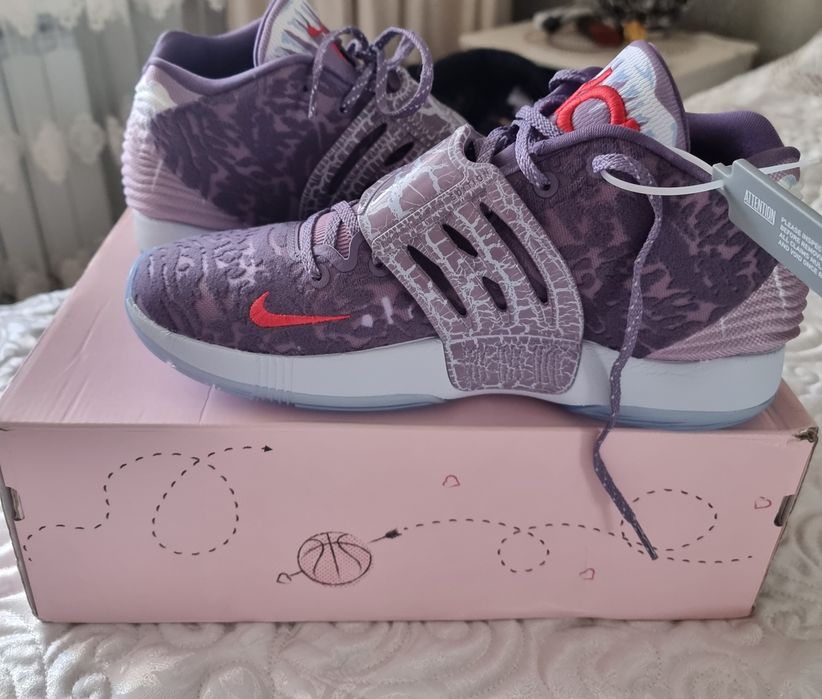 Баскетбольные кроссовки Nike KD 14