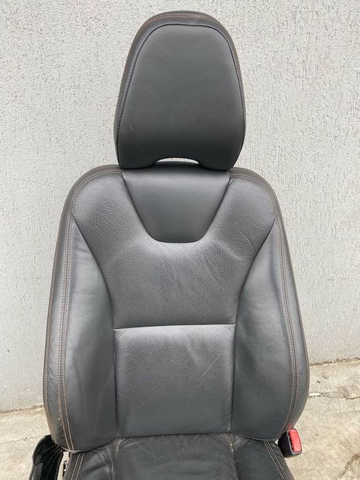 Scaun fata dreapta VOLVO XC60 2008-2014