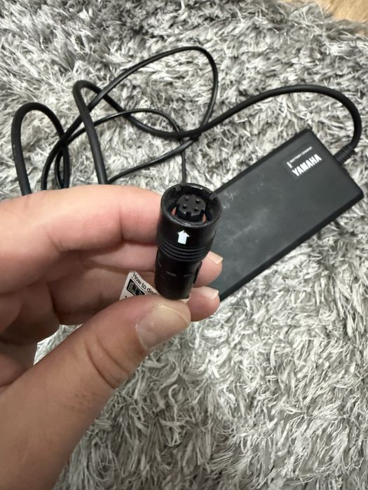 Incarcator bicicleta Yamaha 42V 4.0A